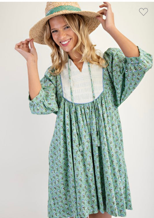 Emerald Dandelion Printed Tie Neck String Dress