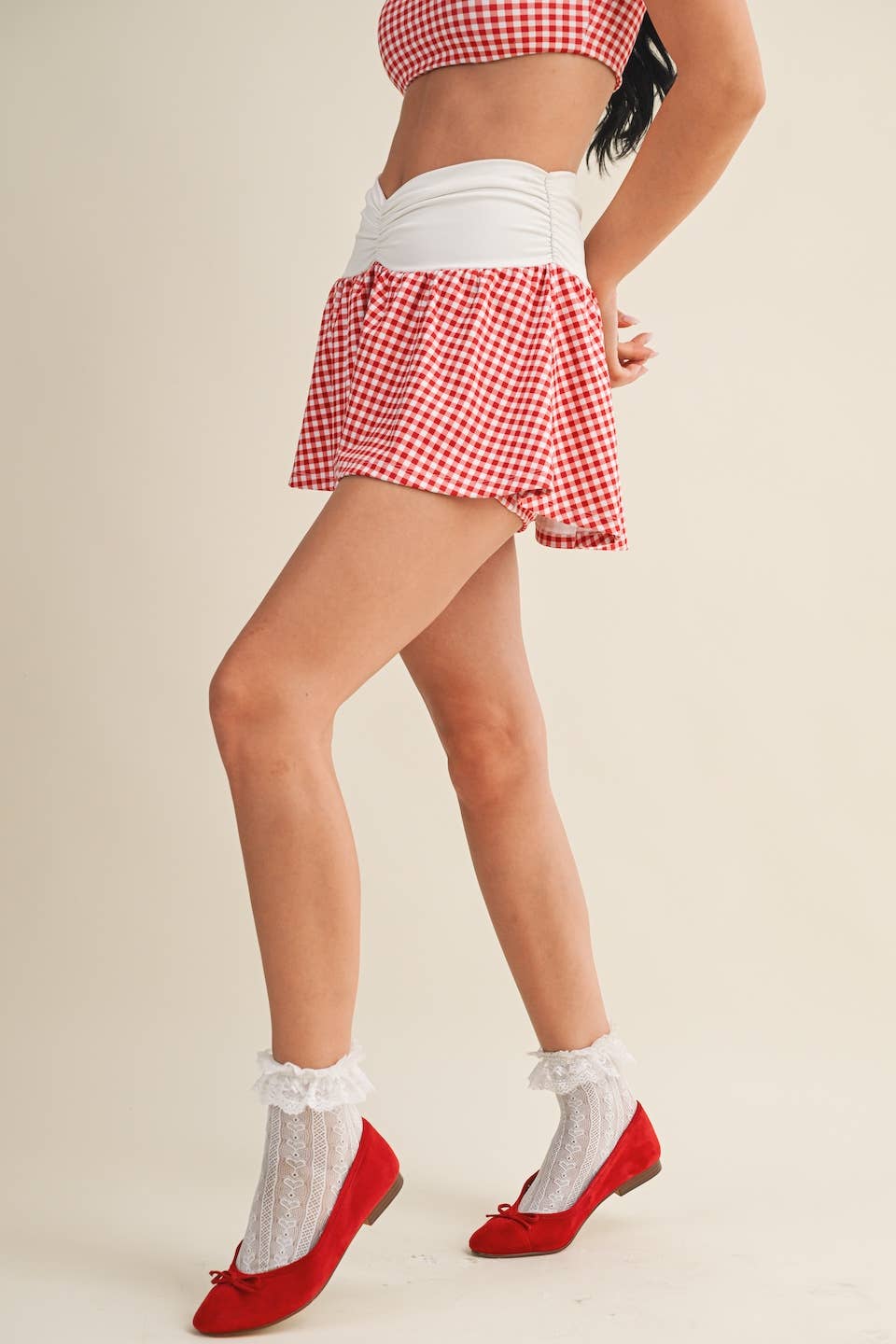 Gingham Print Ruched Waistband Mini Skort: Red Gingham / M